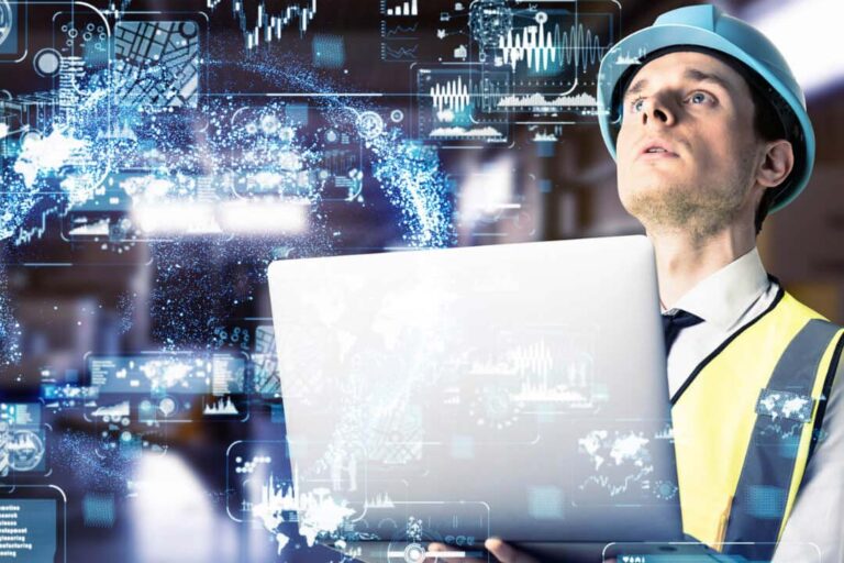 Ingenieur von PB-TGA GmbH analysiert technische Daten und steuert TGA-Projekte mit modernster Software